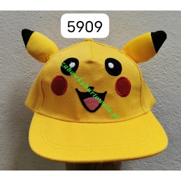 Czapka pikachu.